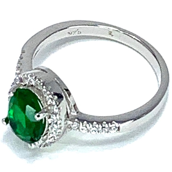 Sterling Silver 925 Green C.Z Ring Size 6 - Picture 3 of 7